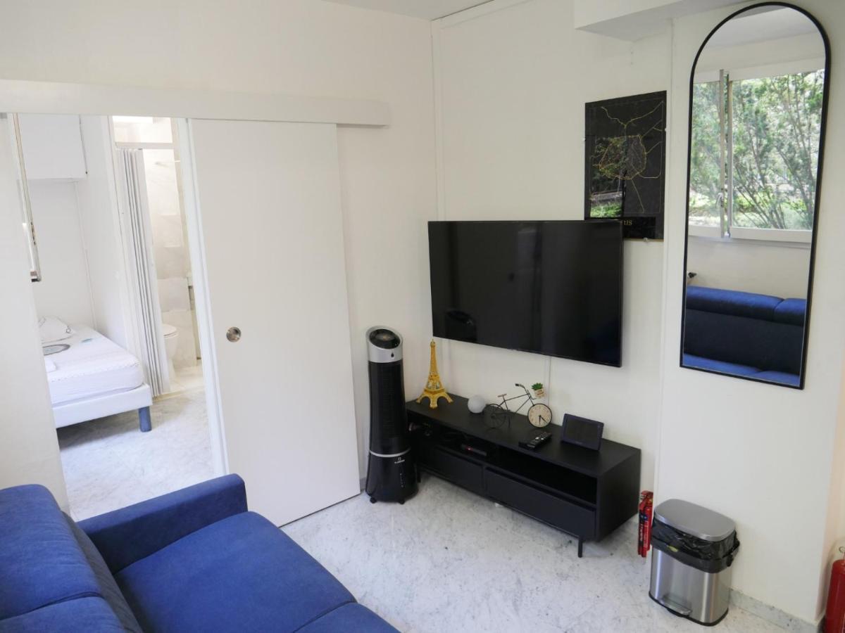 T2 Trocadero Tour Eiffel Apartment Париж Екстериор снимка